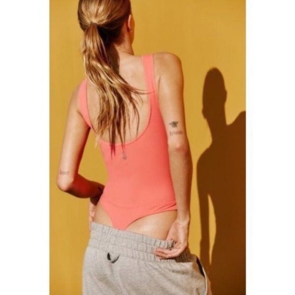 Free People Movement Heart of Gold Leotard Size XS Light Red Bodysuit Stretch - Picture 2 of 8